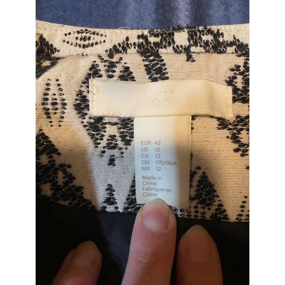 HM Women Black Cream Geometric Jacquard Fringe Moto Jacket Size 12 O/N - Picture 2 of 8